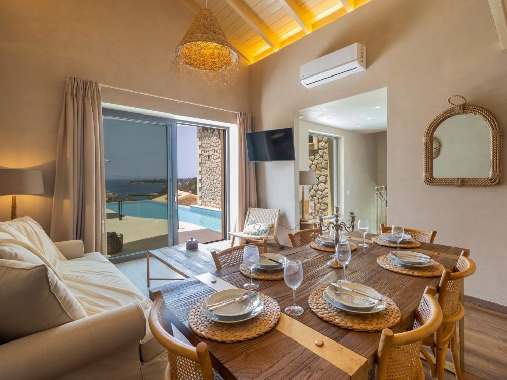 Zeus Luxury Villa 1