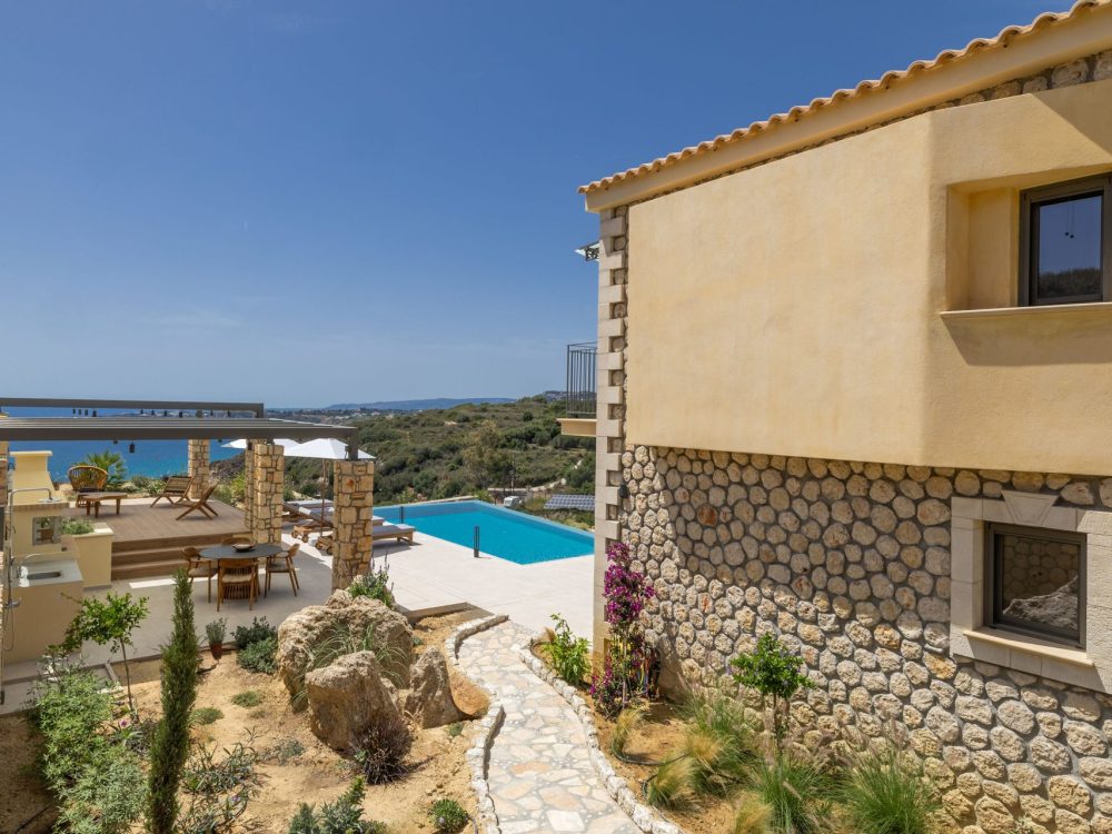 Zeus Luxury Villa 2