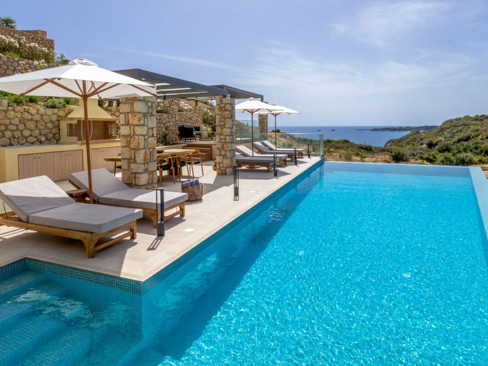 Zeus Luxury Villa 3