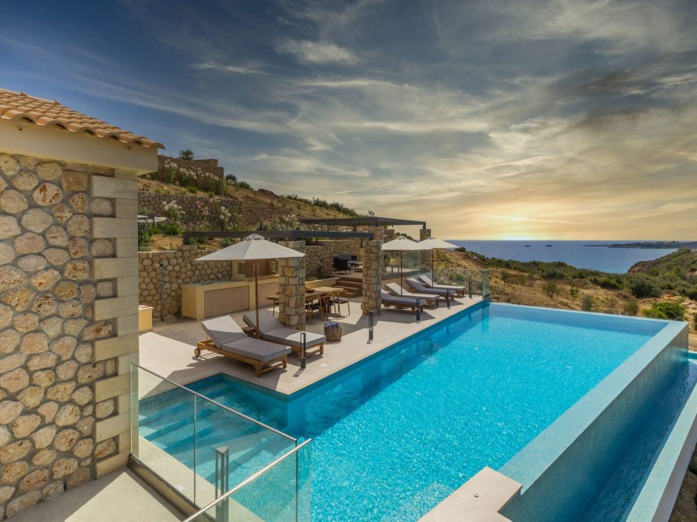 Zeus Luxury Villa 3