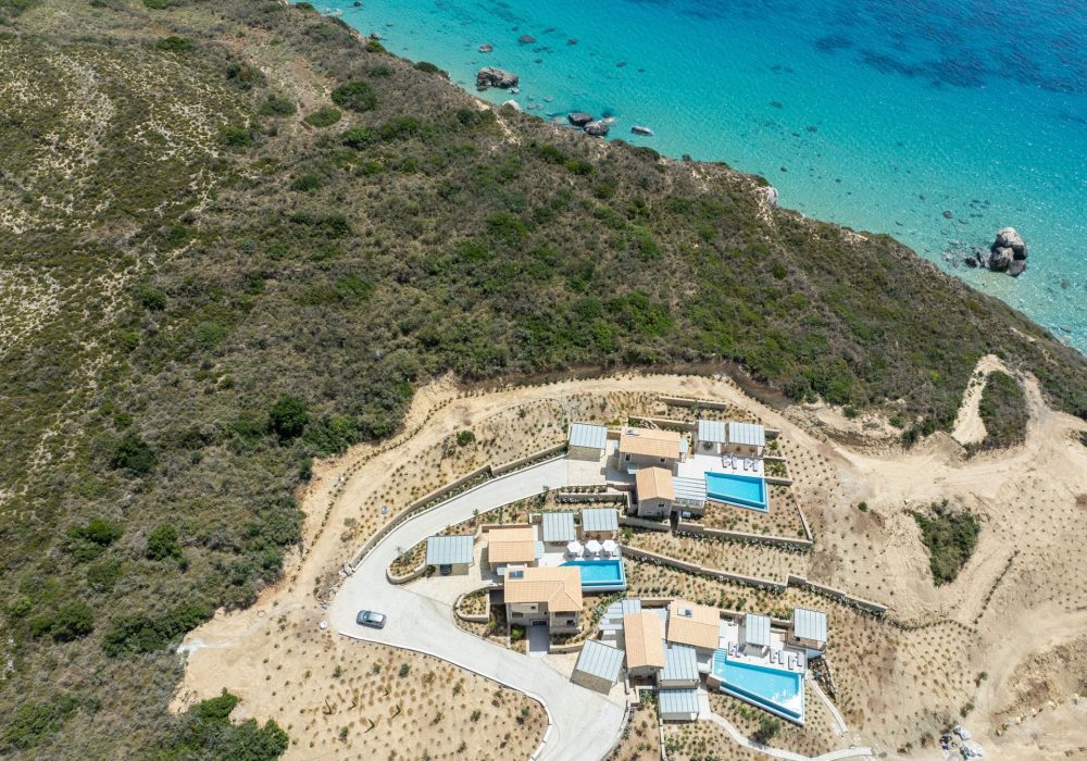 Zeus Luxury Villas